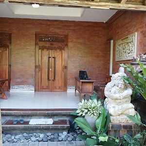 Men Bebas Guest House Ubud  Exterior photo