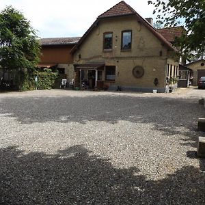 Gastehaus Hahnenkrug Hotel Lottorf Exterior photo