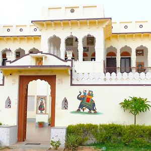 Hotel Mandawa Palace And Restaurent Exterior photo