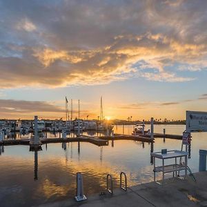 Marina Getaway On The Water! Apartment Naples Exterior photo