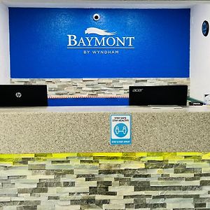 Baymont By Wyndham La Crosse/Onalaska Exterior photo