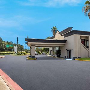 Quality Inn Tallahassee Near University Exterior photo