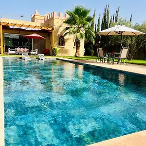 Villa Privee De Charme Avec Piscine, Familles Et Couples Maries, Lalla Takerkousst - Marrakech Marrakesh Exterior photo