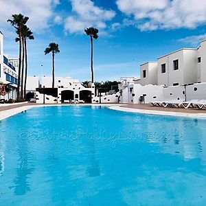 Apartment Bellisima 200M From The Ocean With Pool, Wifi Sat-Tv Puerto del Carmen  Exterior photo