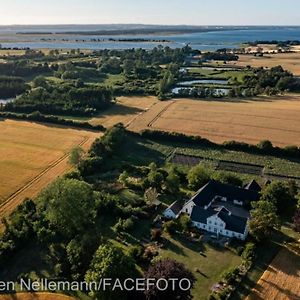 Fuglsanggaard Stalden Apartment Praesto Exterior photo