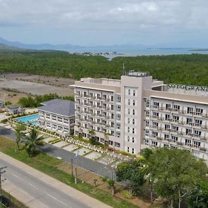 Sotogrande Hotel Palawan Puerto Princesa Exterior photo