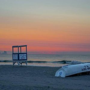 Beach Front Luxury Home + Direct Beach Access Ocean City Exterior photo