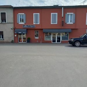 Sas O Regal Hotel Villeneuve-sur-Lot Exterior photo