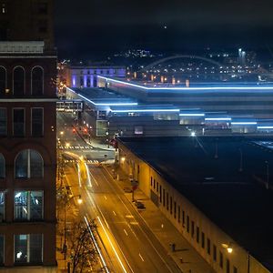 King Bed W/ Panoramic Views Of Dt! Apartment Rochester Exterior photo