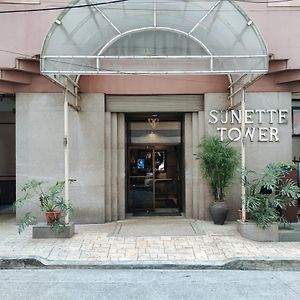 Sunnette Tower Makati Hotel Manila Exterior photo