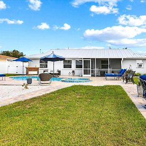 Royal Blue Dreams Flexible Rental Near Anna Maria Island Bradenton Exterior photo