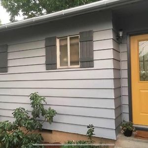 Cozy 3Br Home Near Hospital Medford Exterior photo