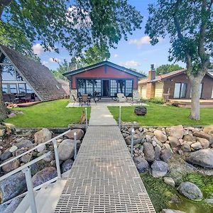 Anchors Away Cottage On Big Spirit Lake Orleans Exterior photo