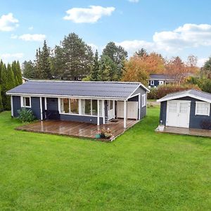 Pet Friendly Home In Bog By With Kitchen Bogo By Exterior photo