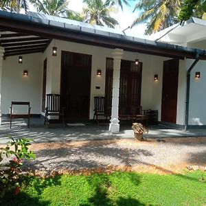 Coconut Villa Madiha Matara Exterior photo