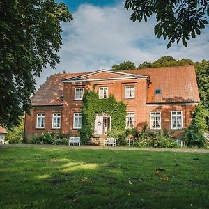 Gutshaus Krimvitz Kleines Doppelzimmer Inkl Fruhstuck Putbus Exterior photo