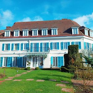 Chateau De Montreuil Montreuil  Exterior photo