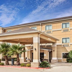 Baymont By Wyndham Tyler Hotel Exterior photo