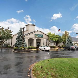 Quality Inn Austintown-Youngstown West Exterior photo