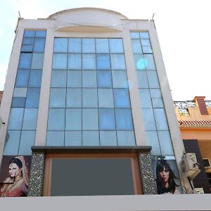 Oyo Flagship Hotel Space Shahpur  Exterior photo