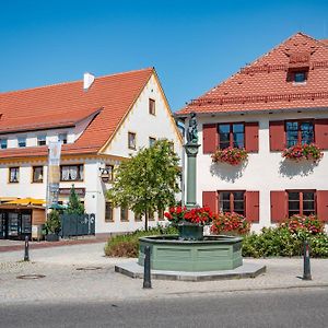 Gasthof Engel Hotel Oberguenzburg Exterior photo