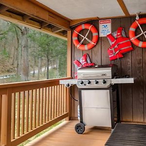 Creekside Cabin W Hot Tub, Fire Pit, Grill, Wifi! Basye Exterior photo