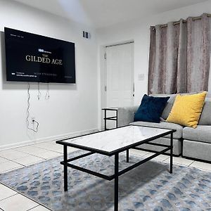 Stylish Escape 3 Beds 4Mins Newark Ewr/Nyc Downtow Apartment Exterior photo