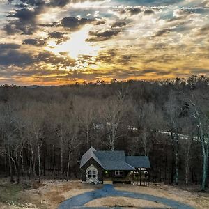 French Kisses Villa Ellijay Exterior photo