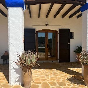 Charming Villa Retreat In Ibiza - Bed & Breakfast Bliss Santa Eularia des Riu Exterior photo