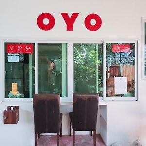 Oyo 1163 Eden Hostel Phuket Exterior photo