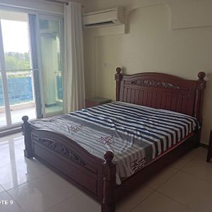海边海景房两个标准间出租大阳台距离海边200米－2 Sea View Room For Rent-Large Balcony, 200 Meters Away From The Seaside Dar es Salaam Exterior photo