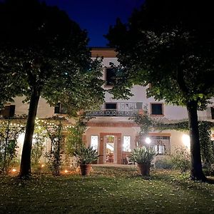 Dimora Rosa Bianca Hotel Macerata Exterior photo