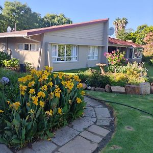 Nandi'S Place Harrismith Exterior photo