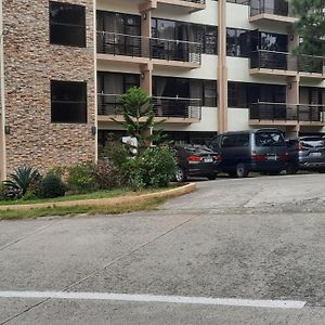 #303 Gardenville Hotel And Condominium Green Valley Village Baguio City Exterior photo