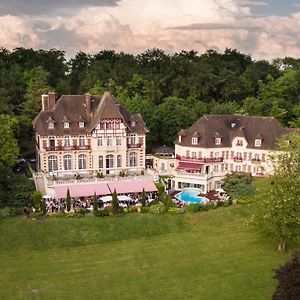 Le Chateau De La Tour Gouvieux Exterior photo