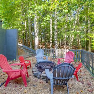 Spacious Ellijay Resort Home With Hot Tub! Exterior photo