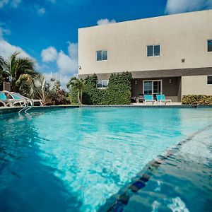 Rh Boutique Hotel Aruba Oranjestad Exterior photo