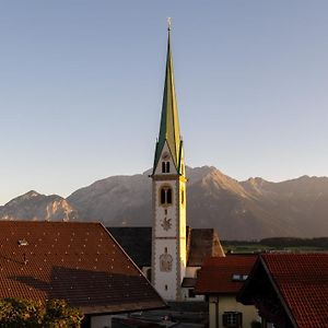 Apartment "Deluxe" Innsbruck - Mutters Exterior photo