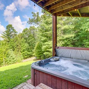 Charming Morganton Cabin With Hot Tub And Game Room! Exterior photo