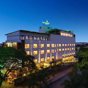 Lemon Tree Hotel, Hubli Exterior photo