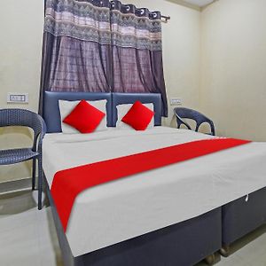 Oyo Flagship 81091 Hotel Ozn Stays Nagpur Exterior photo