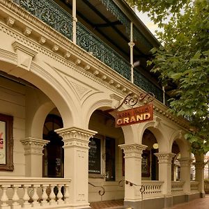 Yarra Valley Grand Yarra Glen Exterior photo