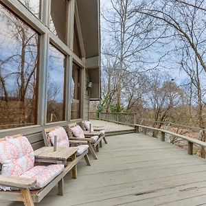 Riverfront Baxter Springs Home With Deck And Grill! Exterior photo