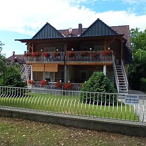 Szemes Apartman Balaton Villa Balatonszemes Exterior photo