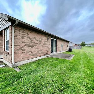 Lovely Remodeled 2 Bedroom In Middletown, Ohio Exterior photo