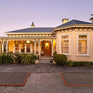 Collingwood Manor Bed & Breakfast Nelson Exterior photo