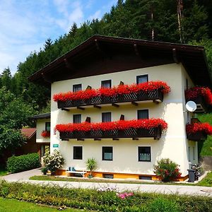 Haus Peter Bed & Breakfast Latschach ober dem Faakersee Exterior photo