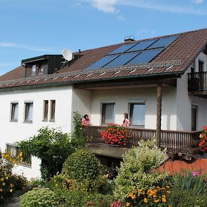 Gastehaus Fidelis Hotel Grafenwiesen Exterior photo