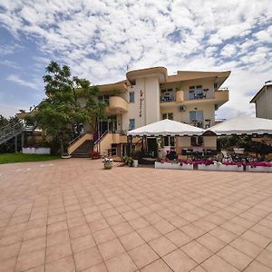 Hotel La Villa Corigliano Calabro Exterior photo