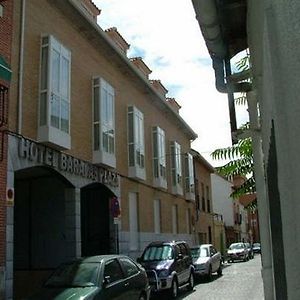 Hotel Barajas Plaza Madrid Exterior photo